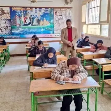 جدول امتحانات الصف الثالث الإعدادي.. وتحذيرات عاجلة للطلاب وأولياء الأمور